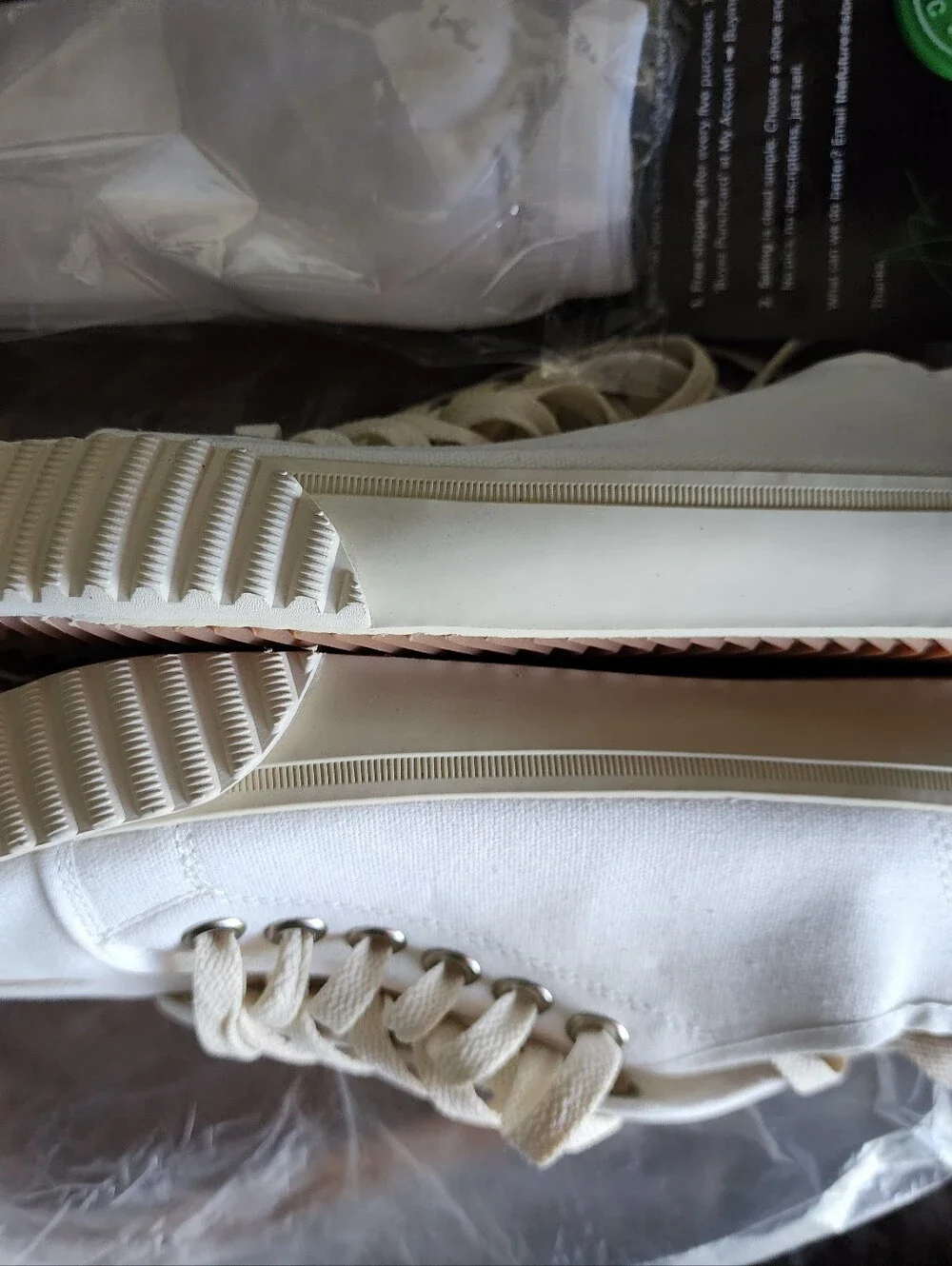 Authentic Maison Margiela Tabi Womens's Low-top Canvas Sneakers